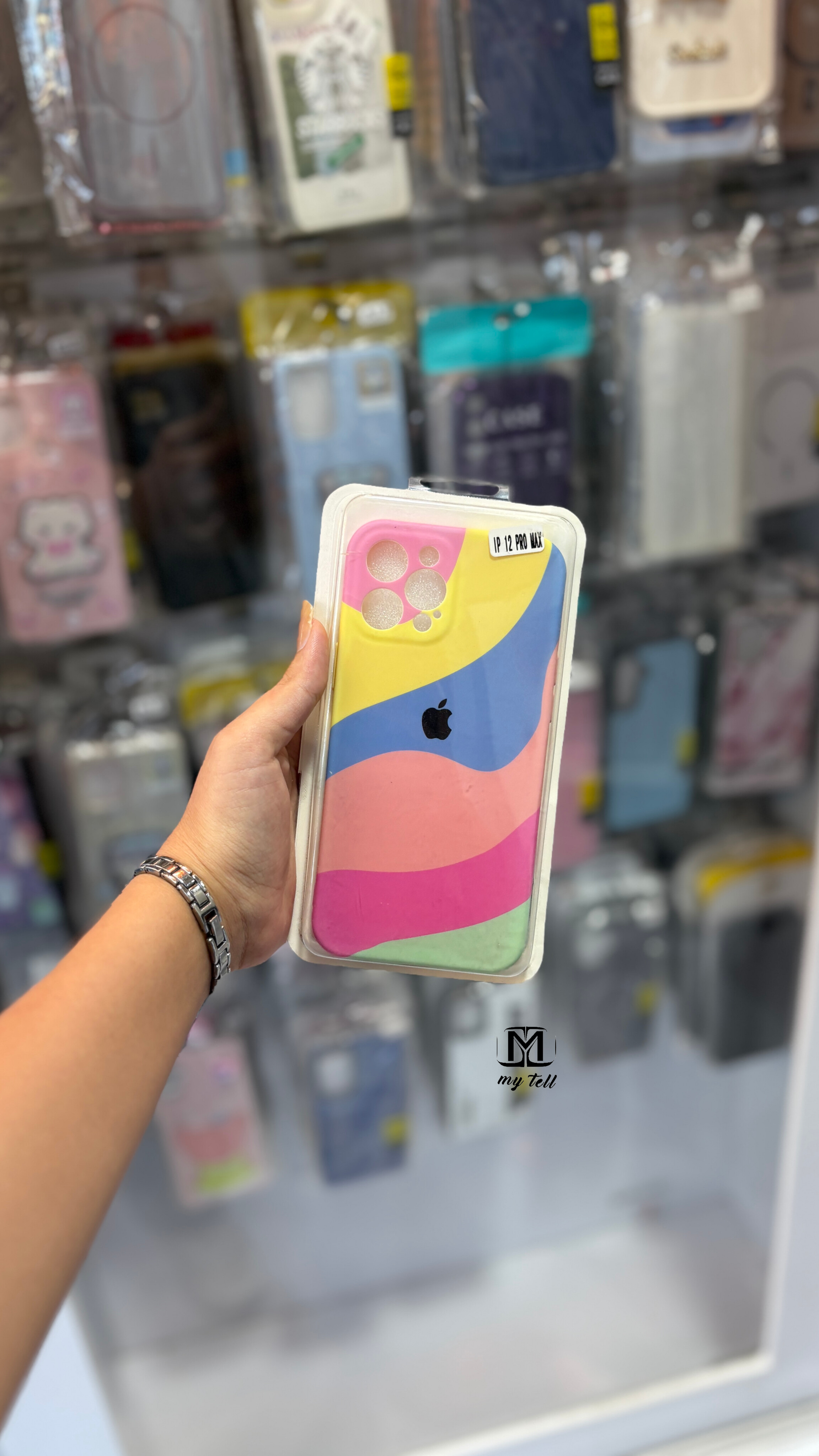 قاب گوشی ابرنگی سیلیکونی ایفون iphone 12 promax